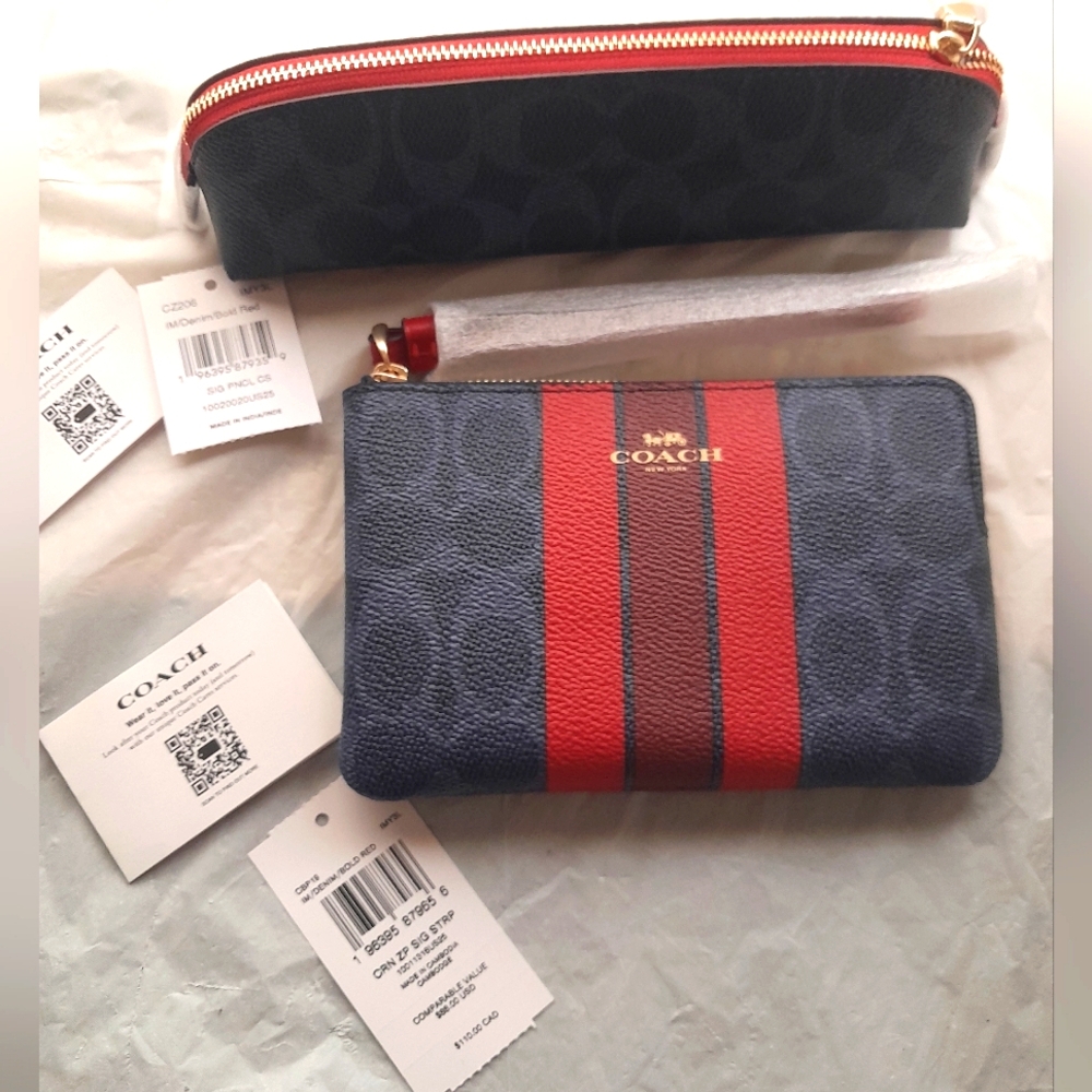 New Coach Wristlet & Matching  Pencil Case New With Tags 🦋🧨